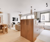 Rue de l'Amiral Service Apartment