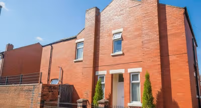 Stunning 3-Bed w/Games Room