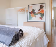 Stylish 2Bed Apartment | 60 Sec from East Croydon
