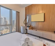 Modern Luxury Apartment in the Heart of Downtown