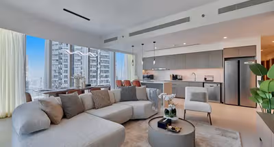 Modern Luxury Apartment in the Heart of Downtown