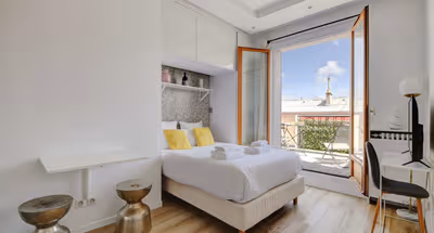Boulevard de la Madeleine, Studio Serviced Apartment