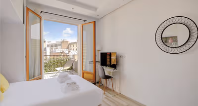 Boulevard de la Madeleine, Studio Serviced Apartment