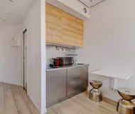 Boulevard de la Madeleine, Studio Serviced Apartment