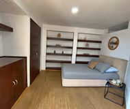 Spacious Historic Center Apartment for Families & Groups