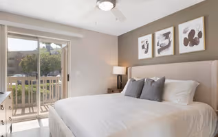 Telegraph Ave Apartment