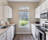 Telegraph Ave Apartment