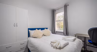 Spacious 5BR Sheffield Home | Sleeps 10 | Near City Centre