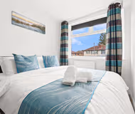 Modern & Spacious 4-Bedroom Residence in Crumpsall