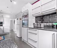 Modern & Spacious 4-Bedroom Residence in Crumpsall