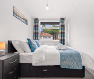 Modern & Spacious 4-Bedroom Residence in Crumpsall