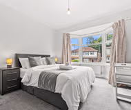 Modern & Spacious 4-Bedroom Residence in Crumpsall