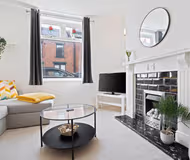 Contractors Relocators & Families Free Parking with Superfast Wi-Fi