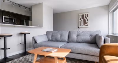 West Chestnut St Apartment
