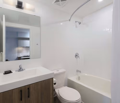 One Eighty Five Apartment