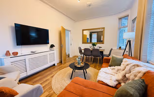 Stunning 3-Bed w/Games Room