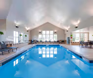 South Cicero Avenue Aparthotel