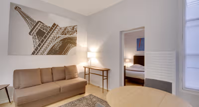 Mail III | Serviced 1-Bedroom for Work
