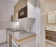 Mail III | Serviced 1-Bedroom for Work
