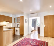 Mail IV | Serviced 2-Bedroom for Work + Terrace