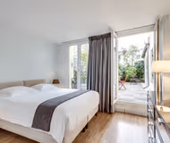 Mail IV | Serviced 2-Bedroom for Work + Terrace