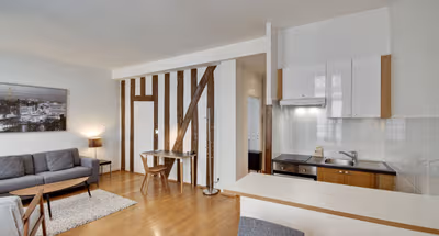 Sauveur 201 | Serviced 1-Bedroom for Work