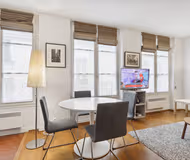 Sauveur 301 | Serviced 1-Bedroom for Work