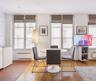 Sauveur 301 | Serviced 1-Bedroom for Work