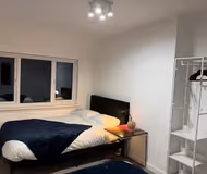 Modern Nottingham House| Sleeps 14 Parking+Garden