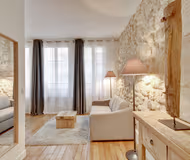 Sauveur VI | Serviced 1-Bedroom for Work