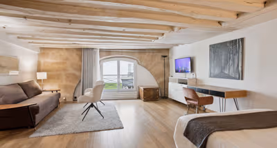 Vieille du Temple II | Serviced Studio for Work