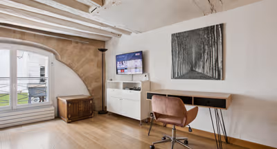 Vieille du Temple II | Serviced Studio for Work