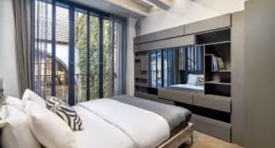 Contemporary Downtown Apartment