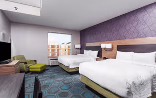 National Pkwy ApartHotel