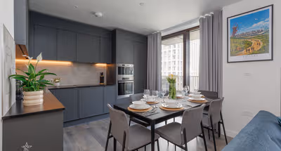 114 Hows | Coppermaker Square