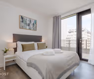 114 Hows | Coppermaker Square