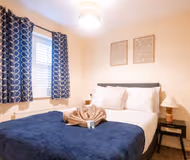 Stylish Chafford Stay