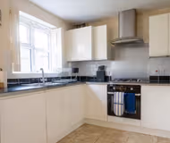Stylish Chafford Stay