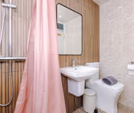 Stylish 2-Bed Bungalow