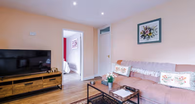 Stylish 2-Bed Bungalow