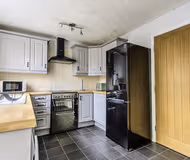 3BR Home | Parking | Families & Contractors
