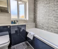 3BR Home | Parking | Families & Contractors