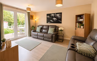 Spacious 5 Beds | 3 Bed House | Leeds-Bradford