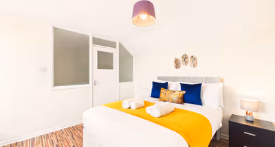 Saywell House | Parking | Sleeps 7