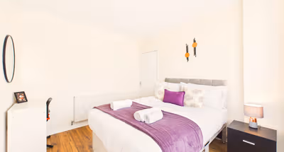 Saywell House | Parking | Sleeps 7