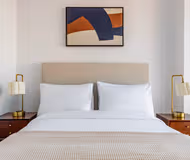 Christopher Columbus Drive Apartment