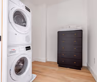 Christopher Columbus Drive Apartment