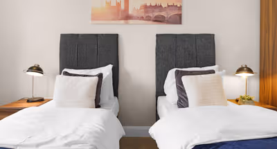 Heathrow Living 1 and 2 Bedroom Apartment