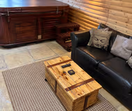 2 Pound Cottage