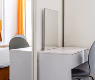 Prime Oxford Street Apartment